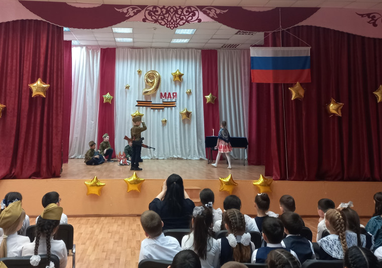 Фестиваль военно-патриотической песни.